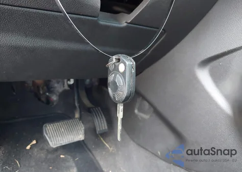 2013 Ford Focus Se z USA, uszkodzony, nr VIN 1FADP3K23DL247701